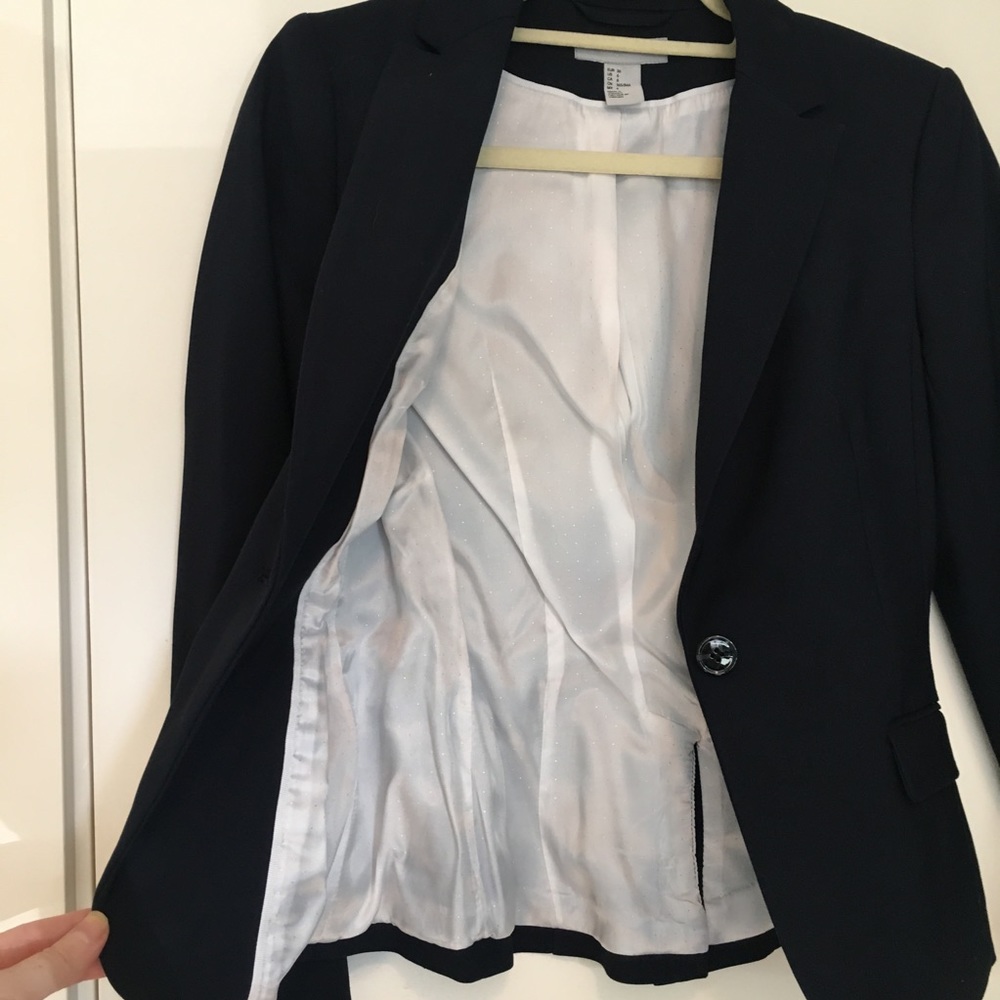Navy H&M Blazer - Picture 3 of 7
